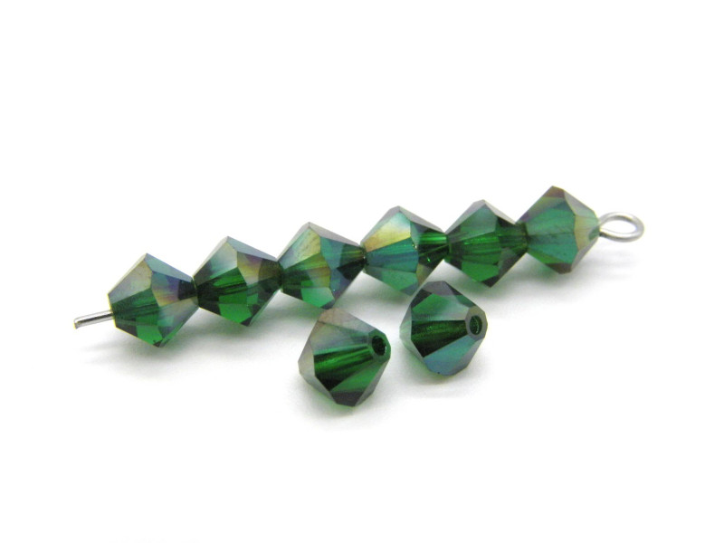 Tschechische MC facettierte Doppelkegel-Glasperlen - Medium EMerald Celsian - 24 Stück