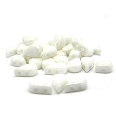Amos par Puca® Tear Drop-Shaped 2-hole Czech Glass Beads - 5.5 x 2.5mm - Opaque White - 10 g (~53 beads)