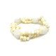 Medium-Sized Costume Jewellery Elastic Bracelet with Real Shell Beads and Howlite Gemstone (cream)