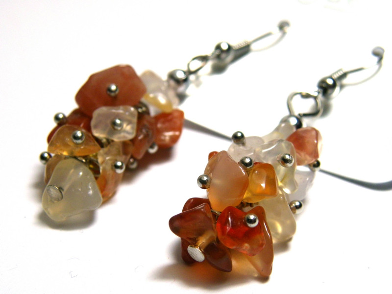 5 cm Gemstone chip dangling earrings - costume jewellery - Carnelian