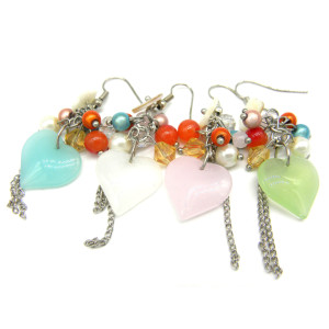5 cm dangling glass heart earrings - costume jewel... 5 cm dangling glass heart earrings - costume jewel...
