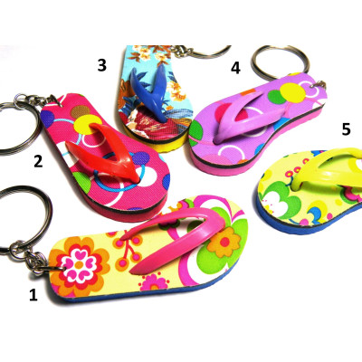 Pack of 5 different flip-flop keychains - multiple colours