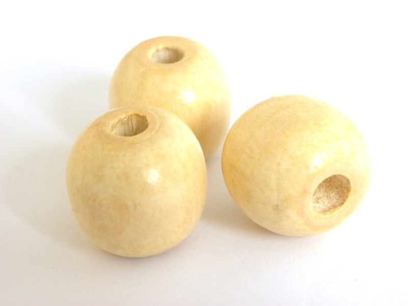 17 x 18 mm Round Wooden Beads - Glossy Cream (10 pc. or 25 Pc.)
