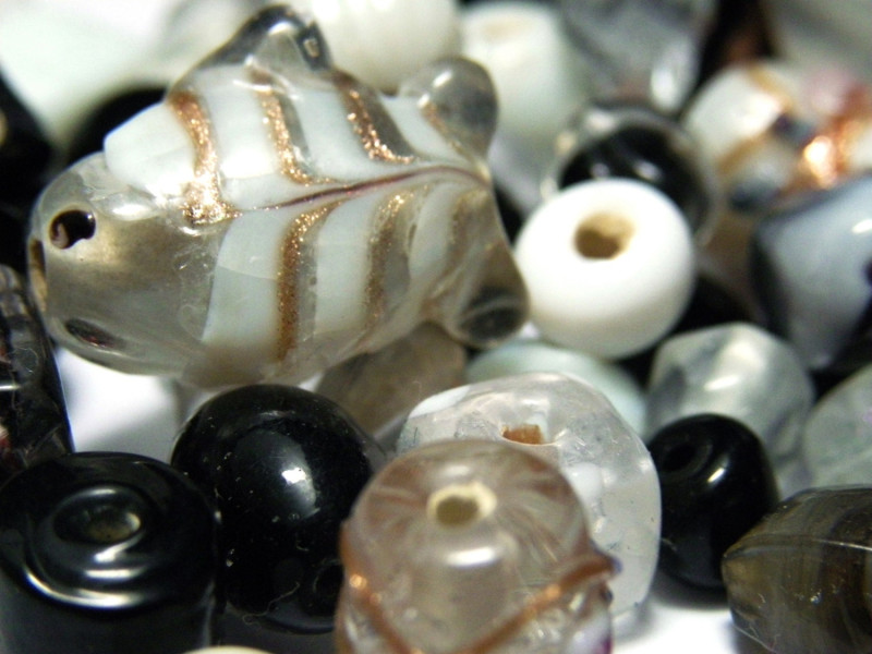 45 g (1.6 oz) Lampwork Beads - Mixed Shape and Sizes - Black and White (approx. 25 beads)