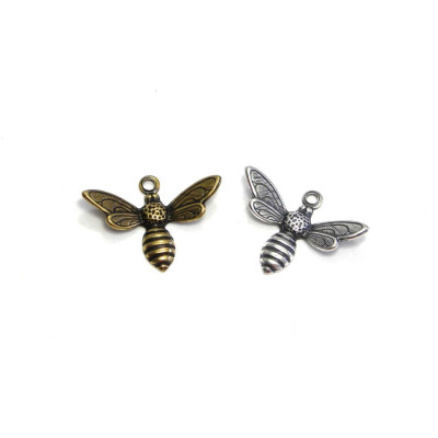 17 mm Trinity Brass Bee Charm Bee Pendant - Antique Gold/Silver (1 pc.)