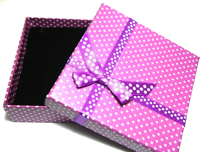9x9x3cm (3.6x3.6x1.1inch) Purple Polka Dot Jewellery Gift Box with Ribbon Bow - 90 x 90 x 30mm (1 pc)