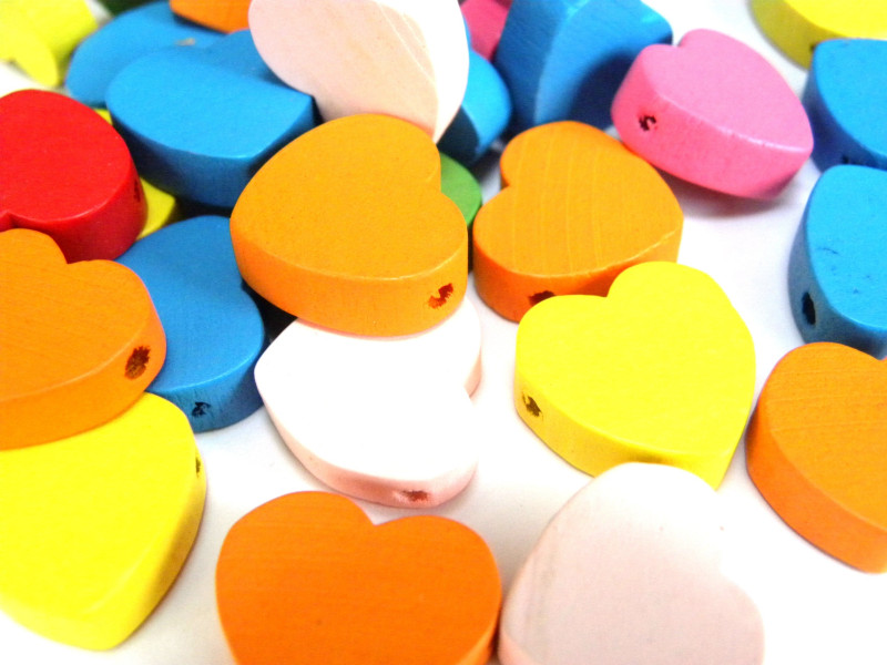 18 mm Large Wooden Hearts,  XXL Wooden Heart Beads - Mixed Colours - 22 pc