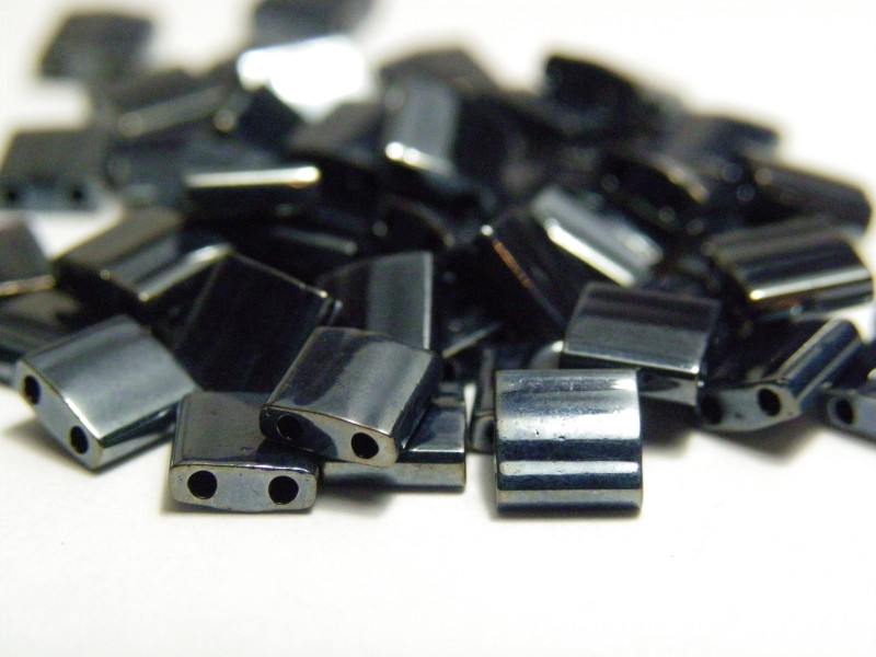 5 mm Miyuki Tila Beads, 2-hole Square Beads, Japanese Glass Beads - Light Haematite-Grey TL 464 - 12 g (approx. 130 Beads)