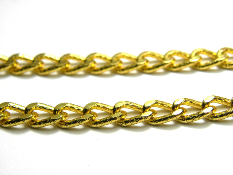 Goldfarbene gedrehte Ankerkette aus Aluminium (gewellte) 7 x 6 mm (5 Meter)