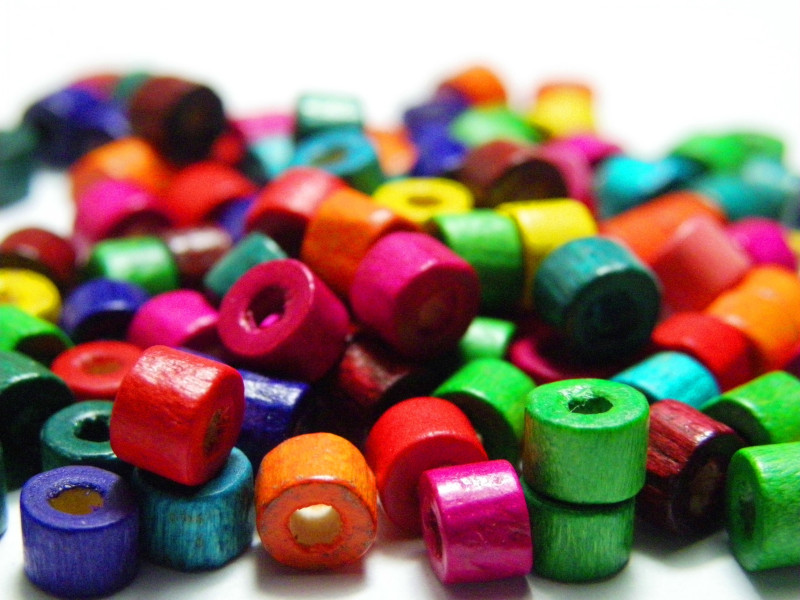 5 mm x 5 mm Small Wooden Cylinder Beads - Mixed Colours (100 pc.)