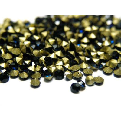 2.1 mm (7ss) Grade A Back-Foiled Glass Rhinestone Chatons (100 Pc.) Montana Blue