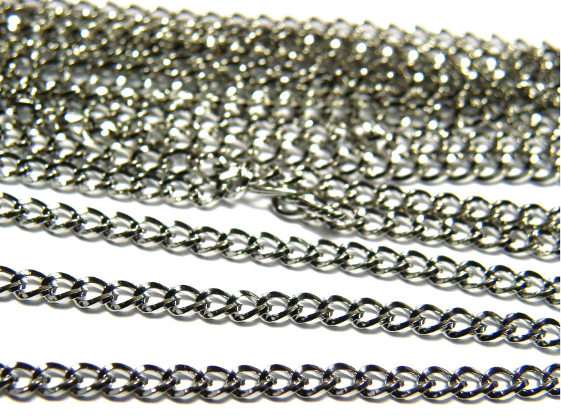 2,5 mm x 1,5 mm Edelstahldrehkette - Gelötete Glieder - Vierkantdraht - 1 m, 5 m od. 10 m