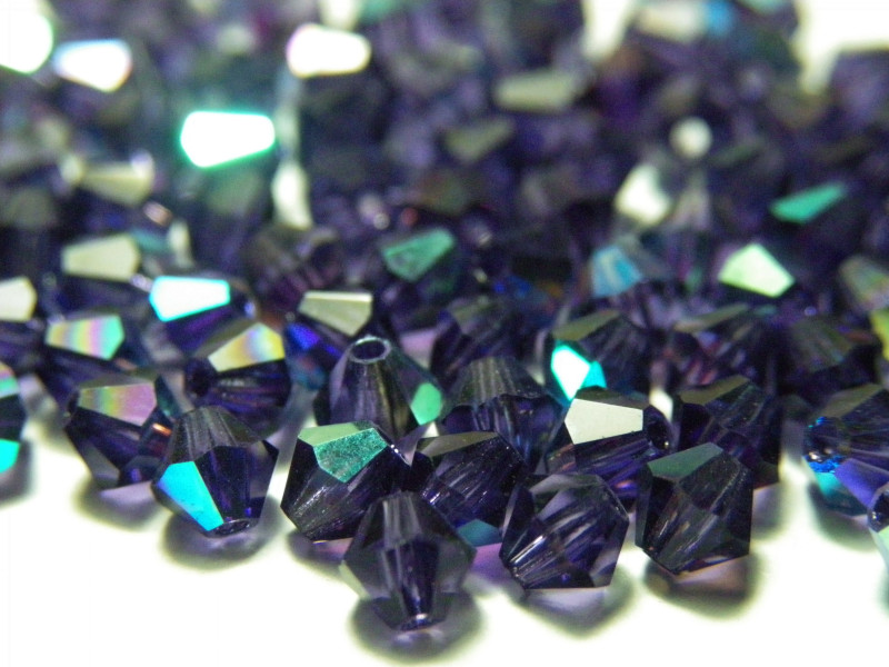 4 mm Czech MC Small Faceted Glass Bicone Beads - Purple Velvet AB