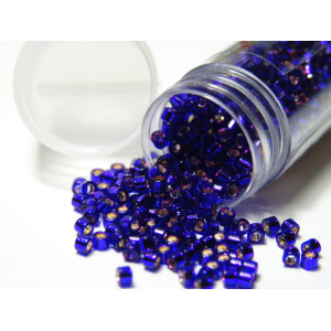 11/0 (1.6 x 1.3 mm) Miyuki Delica Japanese Seed Be...