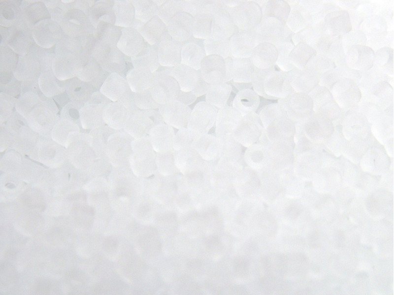 11/0 (1.6 x 1.3 mm) Miyuki Delica Seed Beads (8 g) - Mat Transparent Crystal - DB 741