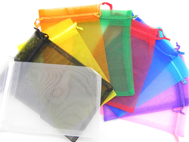 10 x 15 cm (4 x 6 Inch) Medium Plain Organza Bag, Fabric Gift Bags, Gift Pouches - Colour Choice (5 Bags)