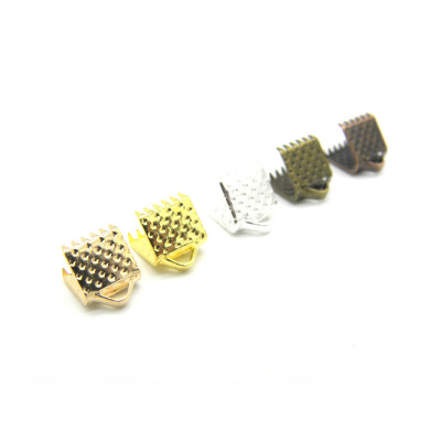 Kleine quadratische Messing-Bandklemmen für flache Bänder