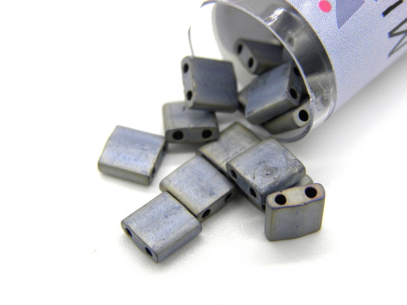 5 mm Japanische Miyuki Tila - 2-Loch Quadratische Perlen - 7,2 g Fläschchen -  Matte Metallic Silver Grey - TL 2002