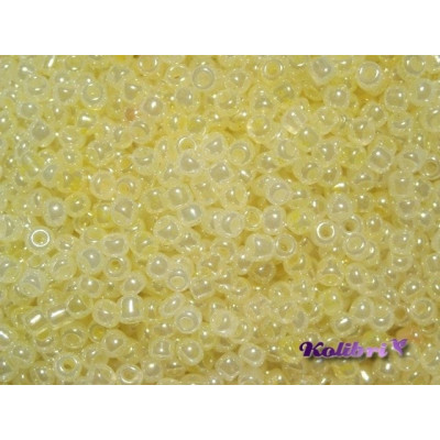 11/0 (2 mm) Round Glass Seed Beads - Pastel Yellow opaque lustre - 15 g or 50 g