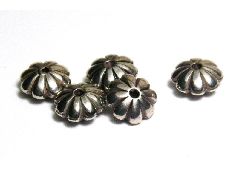 8 mm (0.3 Inch) Floral Metallised Plastic Rondelles (25 Pc.) 8 mm (0.3 Inch) Floral Metallised Plastic Rondelles (25 Pc.)