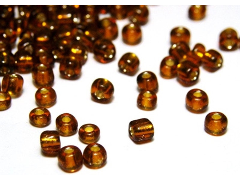 6/0 (4 mm) Rocailles - Braun Silbereinzug