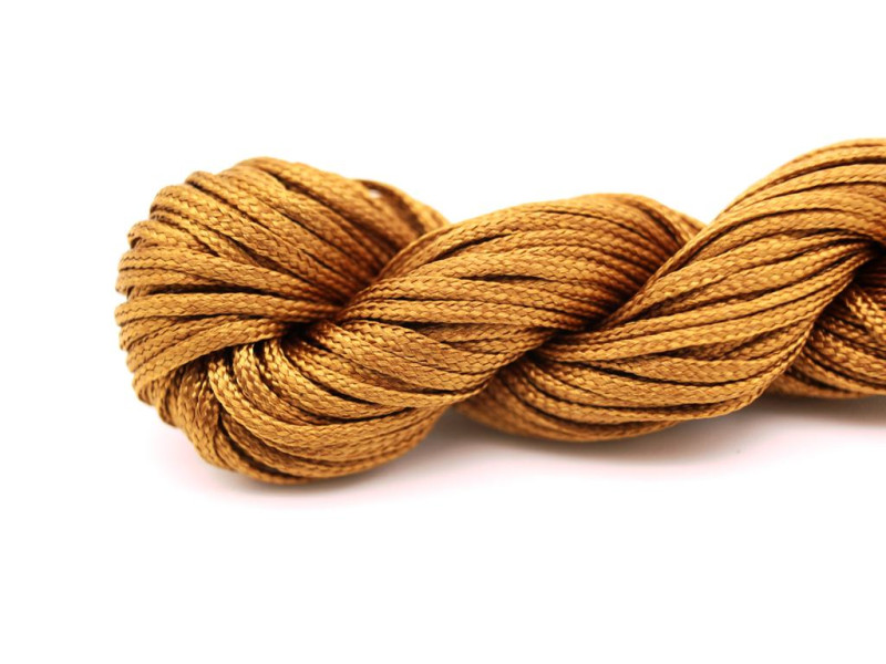 Geflochtenes Makramee-Nylongarn 0,8 mm - Zimt - 28 m